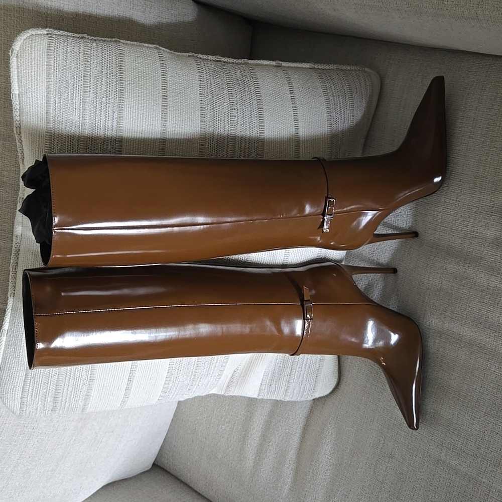 SAINT LAURENT BOOTS